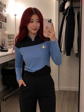 5 For $15 Gates Star Trek Sciences Uniform Costume